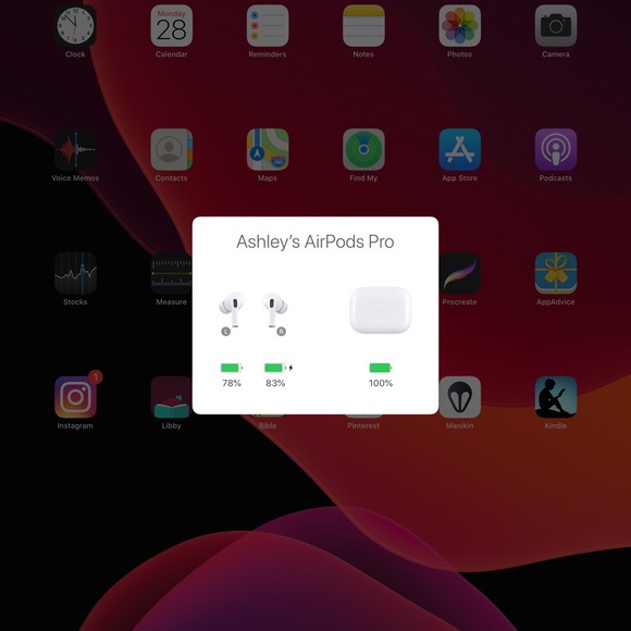 Wireless Bluetooth earpods with charging case. - Picture 8 of 9